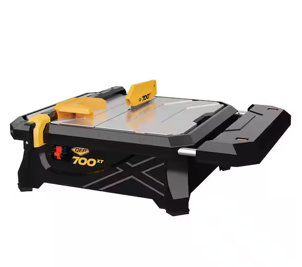 QEP 700XT 3/4 HP Wet Tile Saw with 7 in. Blade and Table Extension